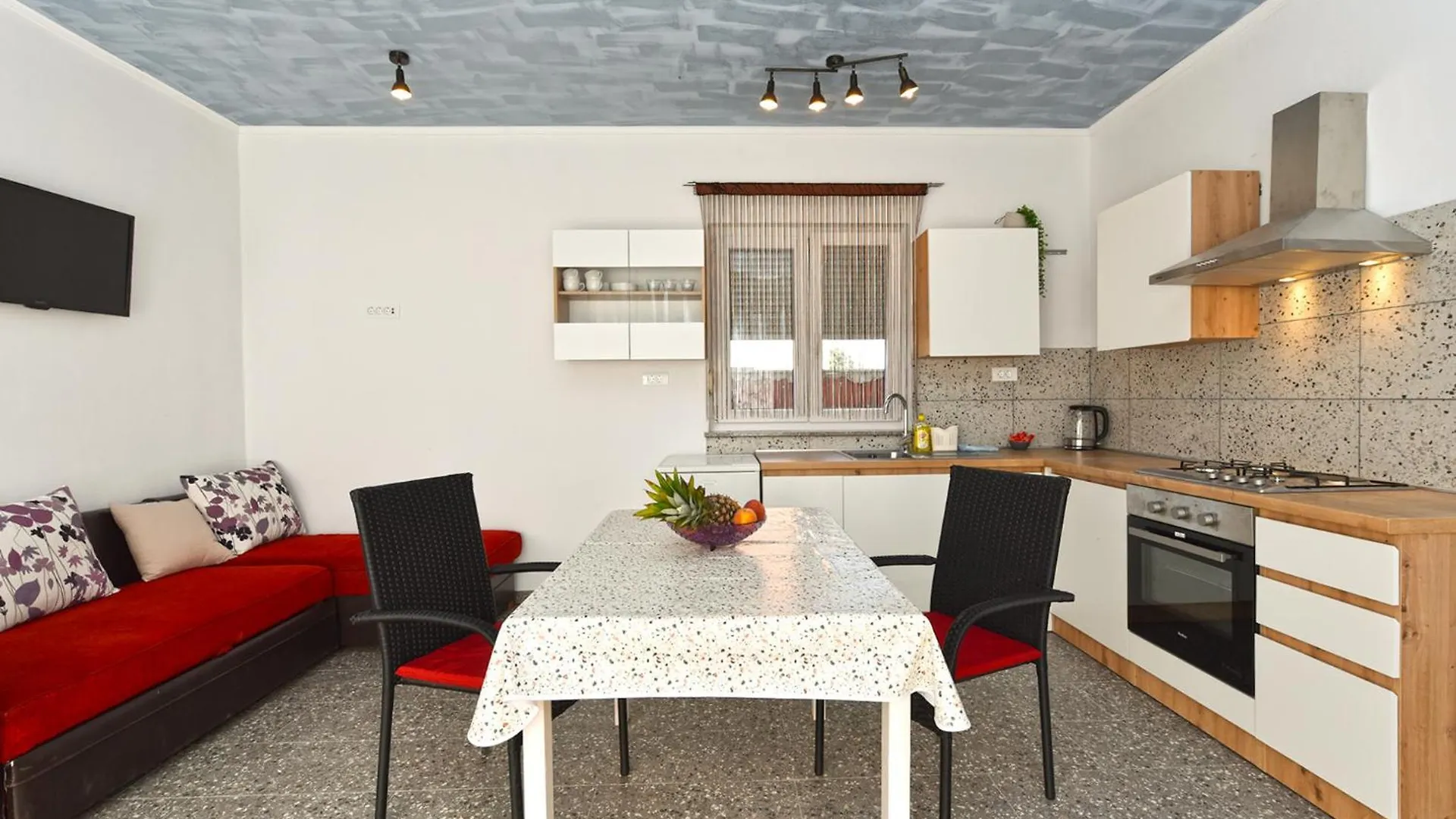 Apartments Magdalena 759 Valbandon 0*,