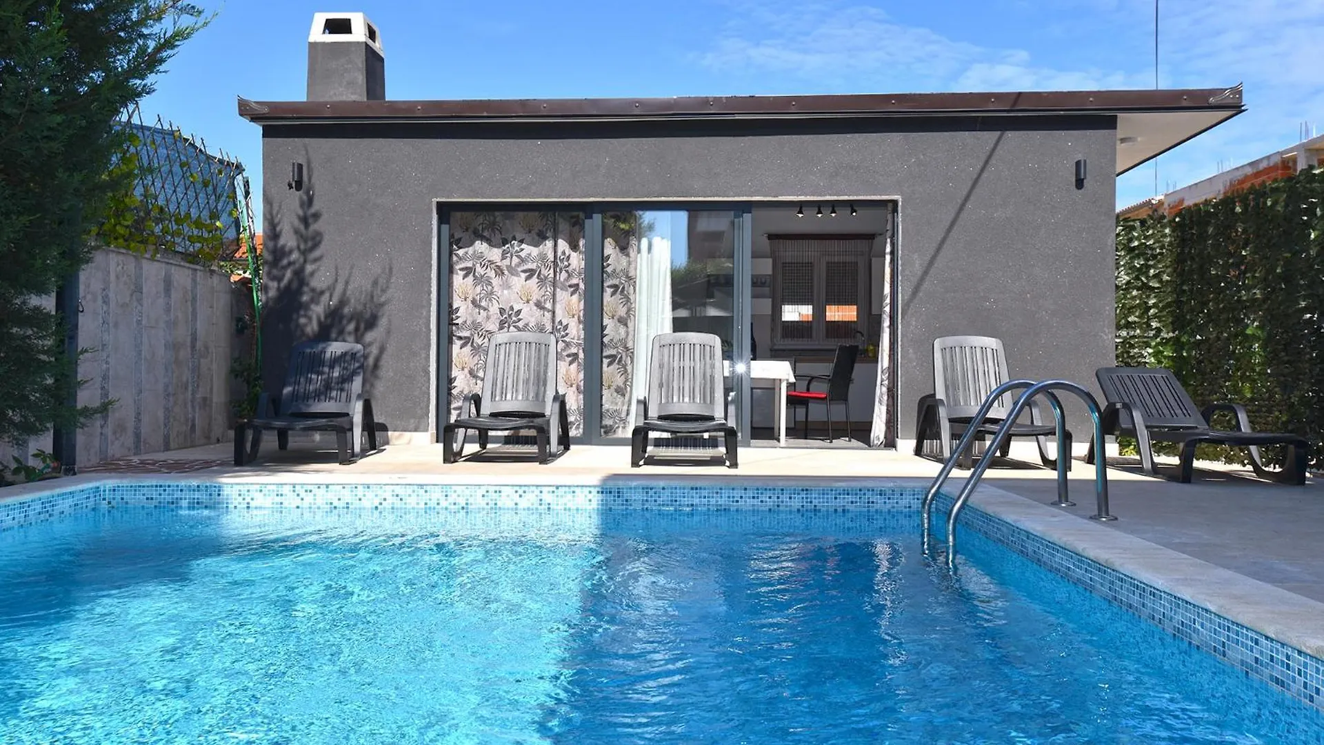 Apartments Magdalena 759 Valbandon
